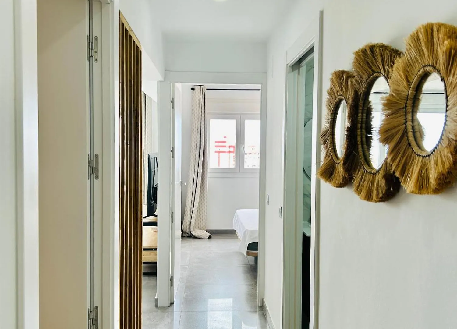 Stylish Sea-View Apartment 베날마데나코스타 스페인